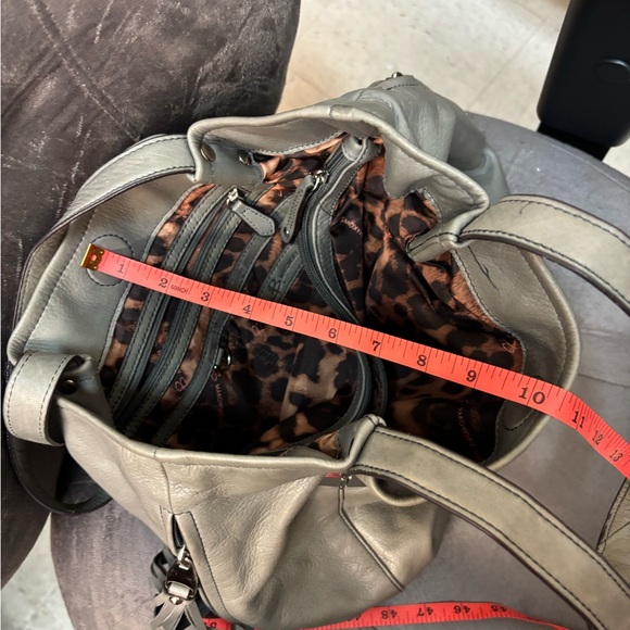 B. Makowsky Gray Leather Shoulder Bag - Picture 3 of 8